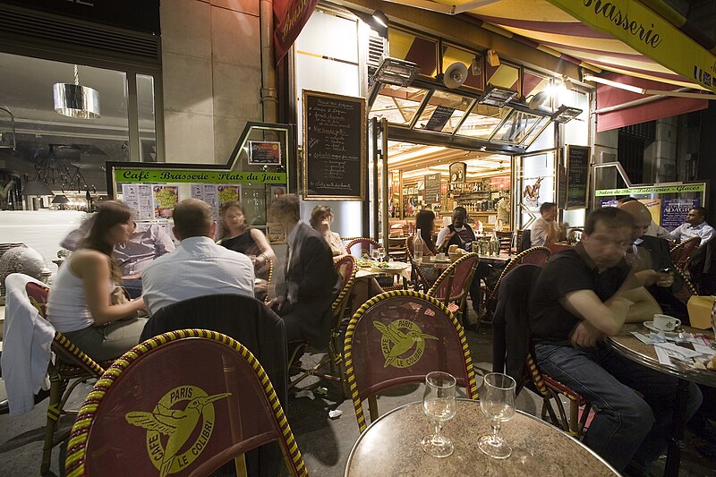 File:Paris - A Brasserie by night - 3163.jpg