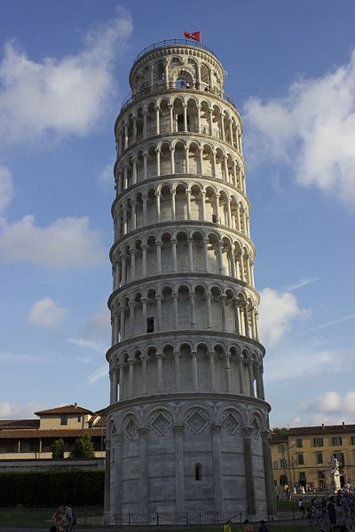 File:Piazza dei Miracoli. Torre inclinada. 01.jpg