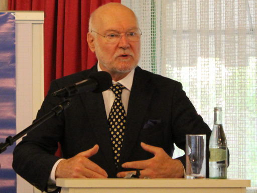 Prof. Joachim Starbatty