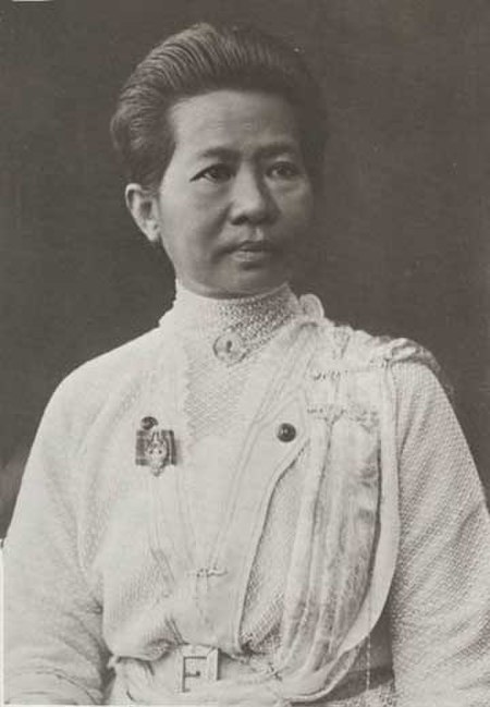 ไฟล์:Queen_Sukhumala_Marasri.jpg