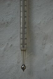 A large mercury in glass thermometer. Quicksilvertermometer Osaby.JPG