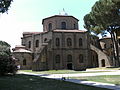 Exterior de la basílica de Sant Vidal de Ravenna. Fundada el 547.