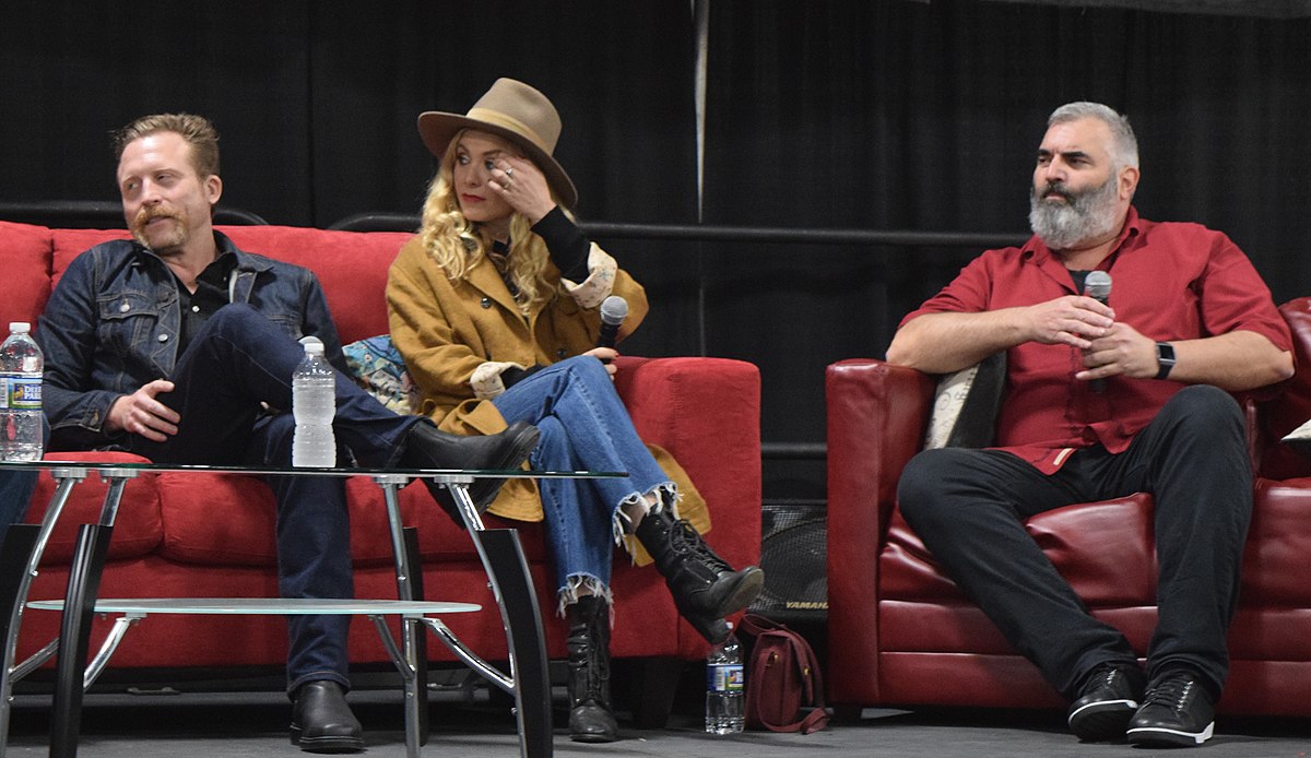 The cast of Red Dead - East Coast Comic Convention