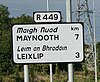 Typical Irish road sign showing place names in both Irish and English