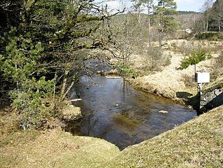 The river at Pérols-sur-Vézère