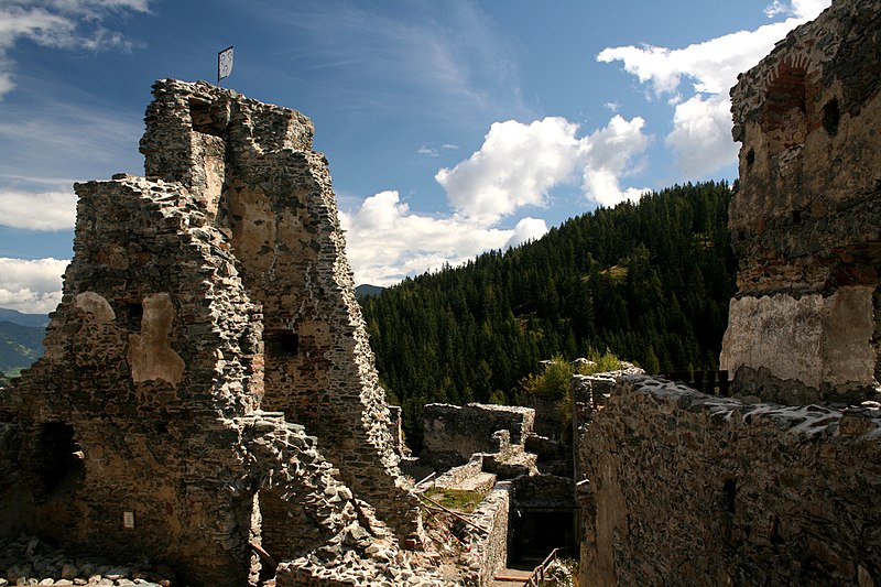 File:Ruine Steinschloss 3.jpg