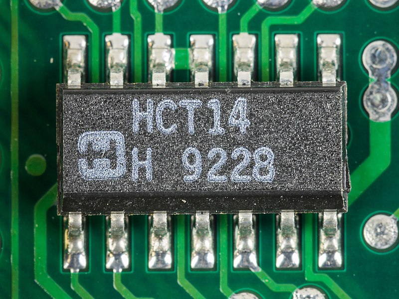 File:Seagate ST351A-X - controller - Harris HCT14-1959.jpg