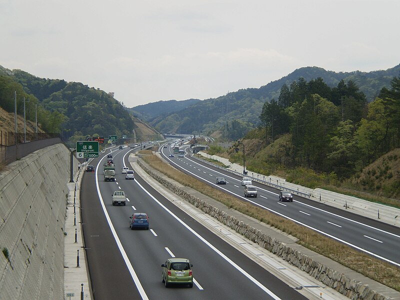 File:Shin-Meishin Expressway09.jpg