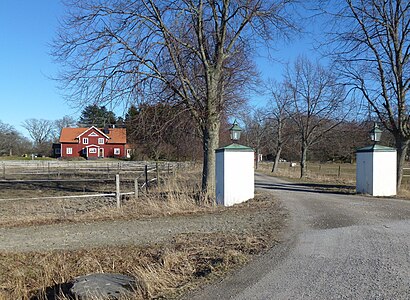 Vägbeskrivningar till Skärlinge med kollektivtrafik