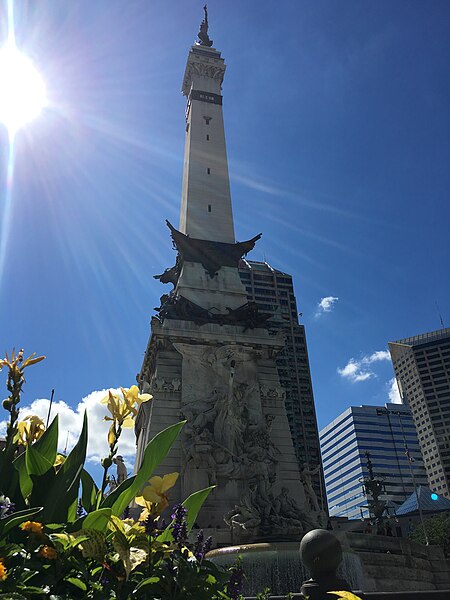 File:Soldiers' and Sailors' Monument - July 2016 - adstarkel 14.jpg