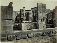 Sommer, Giorgio (1834-1914) - n. 1223 - Casa di Sallustio - Pompei.jpg