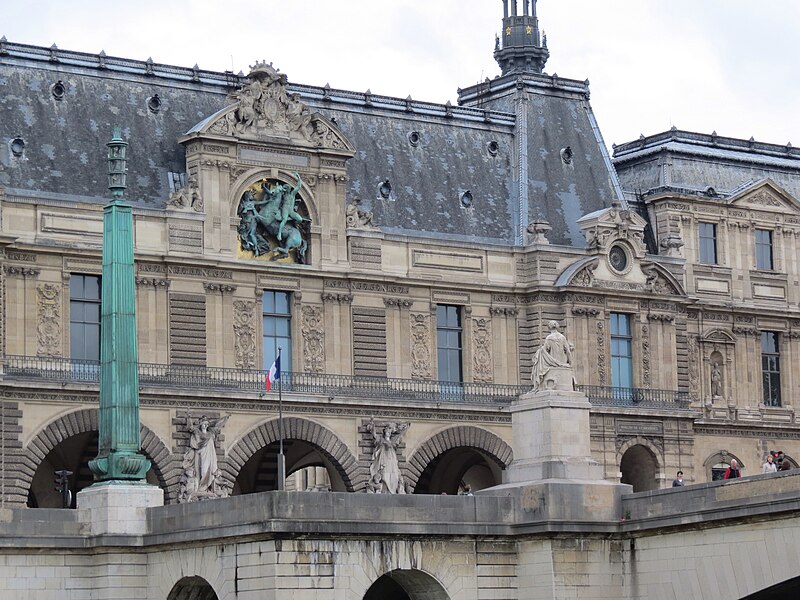 File:South facade of Louvre and pont du Carrousel (8754727082).jpg