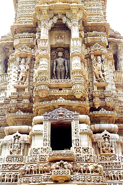 File:Temple de Shanthinath.jpg