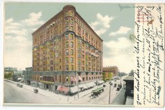 O Lexington Hotel, conforme retratado em um cartão postal por volta de 1906