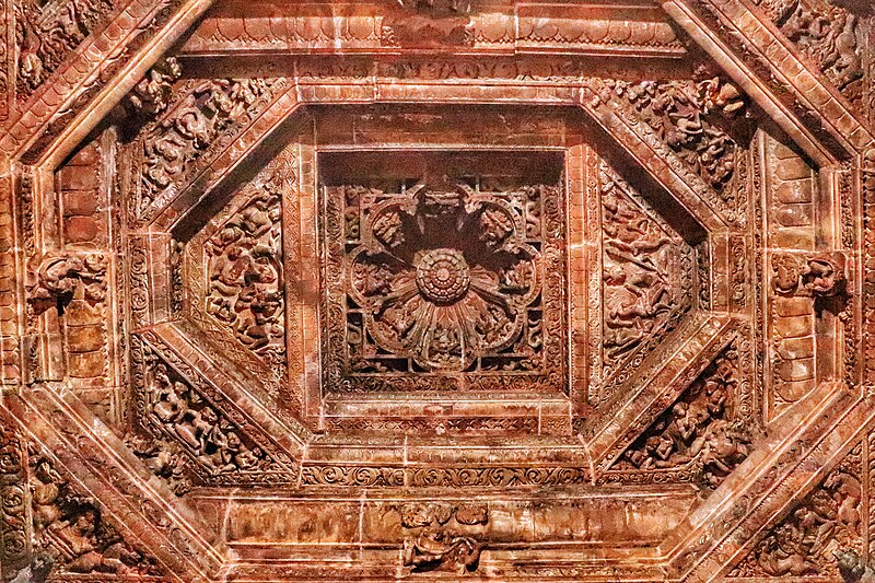 File:The beautiful ceiling pattern of Mukteshvara Temple.jpg
