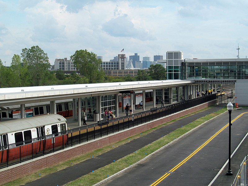 File:Trains at Assembly station from north headhouse, September 2014.JPG
