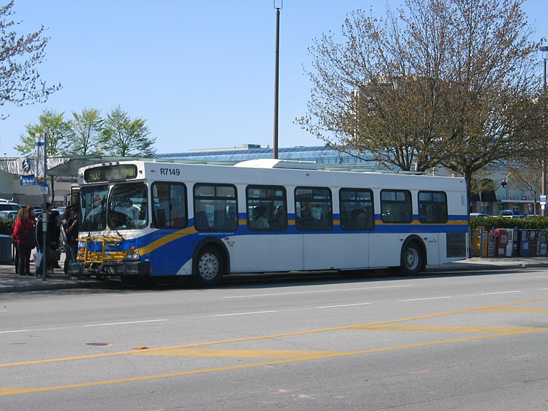 File:Translink-bus-R7149.jpg