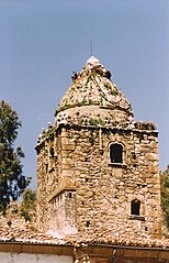 Torre cerca de la plaza mayor
