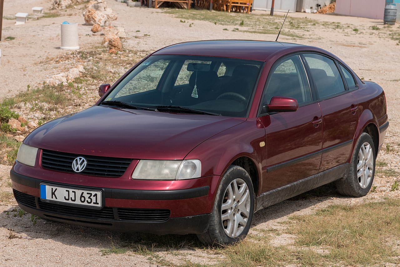 File:VW Passat B5 rear 20080816.jpg - Wikimedia Commons