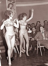 Yugoslav bikini girls and Bengali illusionist performing in Maribor, Slovenia in 1961 V mariborskem nocnem zabaviscu nastopajo jugoslovanski artisti 1961.jpg