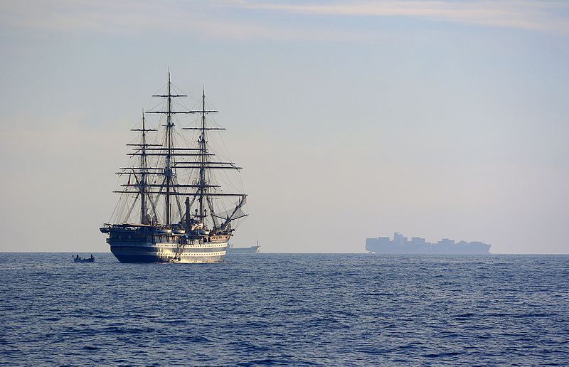 File:Veliero Amerigo Vespucci a largo di Livorno.jpg