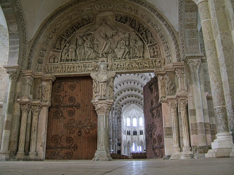 800px-Vezelay_JBU03.jpg