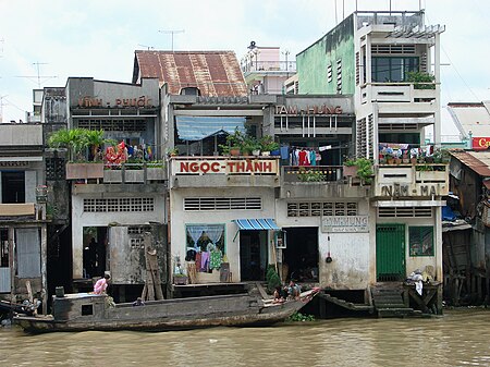 Tập_tin:Waterfront_-_My_Tho_-_Vietnam_-_02.JPG
