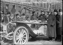 The race winners 1908 New York to Paris Race, Roberts.jpg