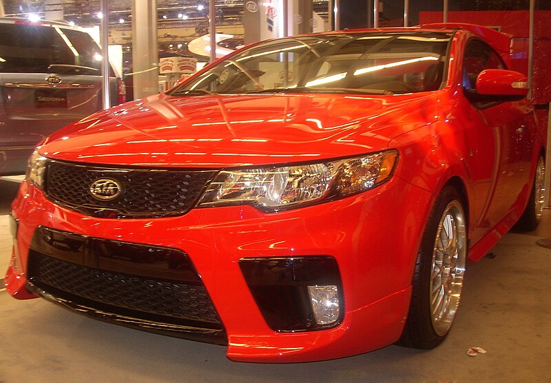 File:2010 Kia Forte Koup (MIAS '10).jpg