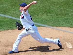 20120801 Travis Wood pitching cropped.jpg