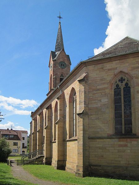 File:20120825Friedenskirche Kirkel6.jpg