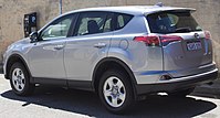 Toyota RAV4 (2015—2018)