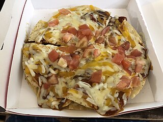 <span class="mw-page-title-main">Mexican Pizza</span> Taco Bell menu item