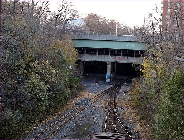 This is the Fourth Avenue Line Bridge over the Long Island Rail Road's Bay Ridge Branch. This bridge has space for two additional trackways.