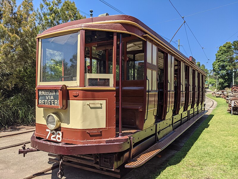 File:728 at Sydney Tramway Museum.jpg