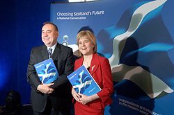 Referendum Kemerdekaan Skotlandia 2014: Tanggal dan persyaratan, Survei, Dampak potensial
