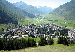 Andermatt Dorf.jpg