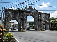 Arch of Pagsanjan.jpg
