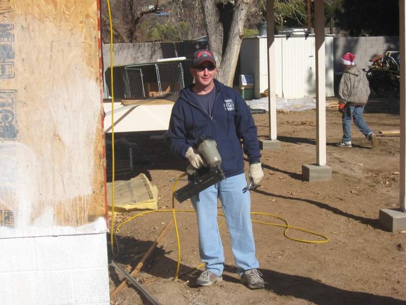 File:Arizona National Guard builds homes and community bonds with Habitat for Humanity DVIDS361540.jpg