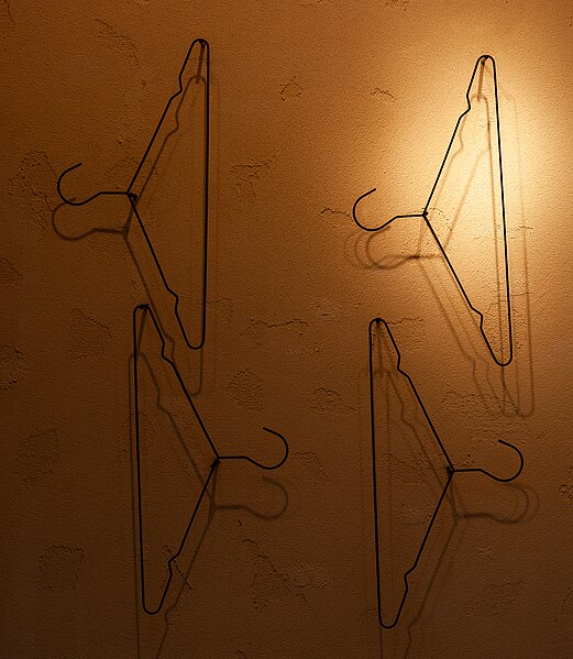 File:Art installation with clothes hangers, Zara Home shop, Guerra Junqueiro Avenue, Lisbon, Portugal julesvernex2.jpg