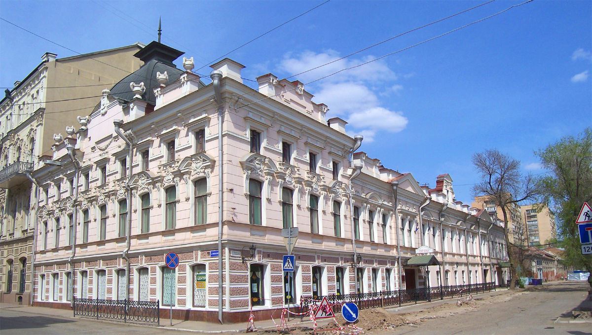 Файл:Astrakhan puppet theatre.jpg — Википедия