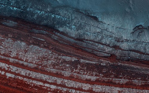 Image depicting ice mixing with the red dust on Mars