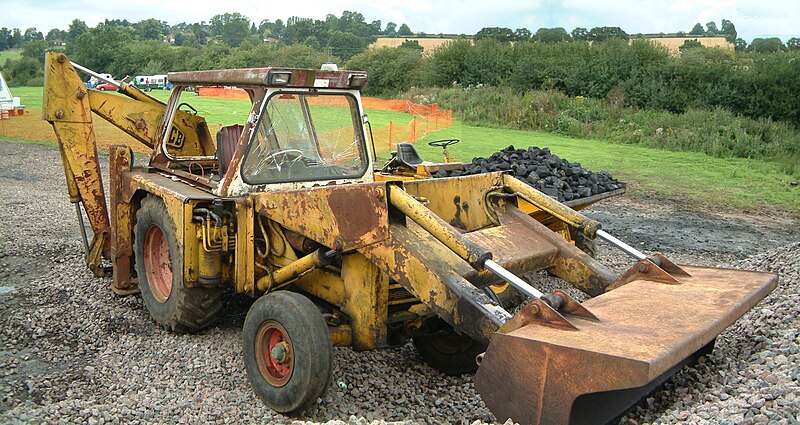 File:Backhoe loader JCB 3CII.jpg