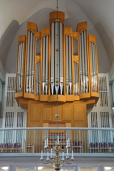 Datei:Bad Oldesloe St. Peter und Paul Orgel (2).jpg