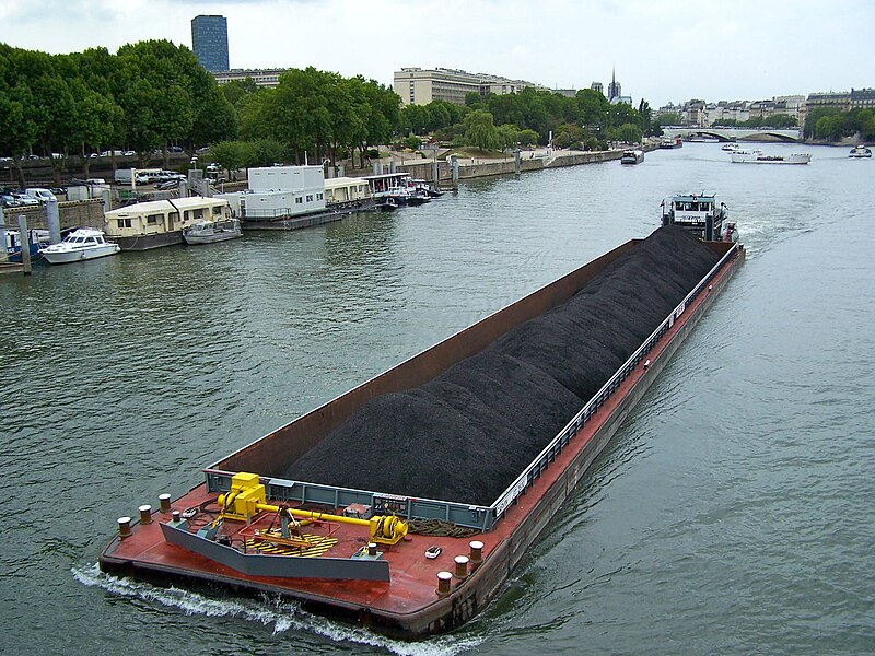 File:Barge à charbon.jpg