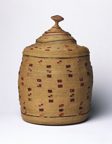 File:Basket and Lid, early 20th century, 36.498a-b.jpg