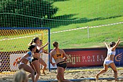 Deutsch: Beachhandball Europameisterschaften 2019 (Beach handball Euro); Tag 4: 5. Juli 2019 – Frauen, Viertelfinale, Niederlande-Griechenland 2:1 (25:12, 18:24, 7:6) English: Beach handball Euro; Day 4: 5 July 2019 – Quarter Final Women – Netherlands-Greece 2:1 (25:12, 18:24, 7:6)