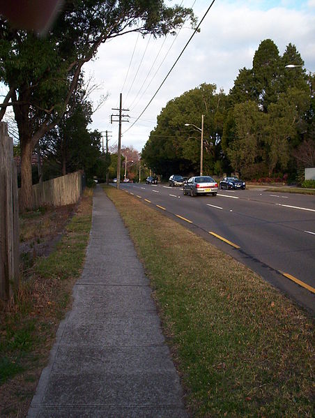 File:Beecroft Road, New South Wales.jpg