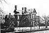 Berwick Hall 1913 - projetado por Edward J. Lennox, que também projetou a antiga prefeitura de Toronto e a Casa Loma.  - EHS photo.jpg