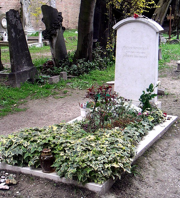 Brodsky's grave in San Michele